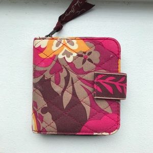 Vera Bradley magenta paisley pattern wallet